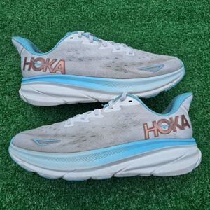 Hoka One One Clifton 9 - Women's Runnig shoes - Size 10B